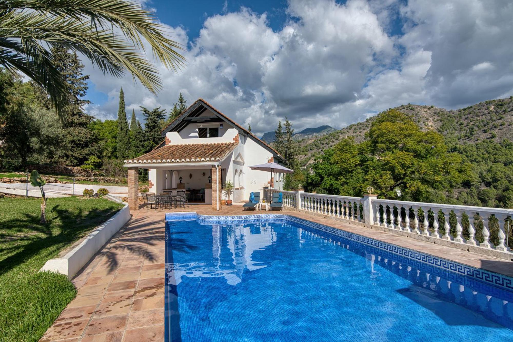 Villa Morera Garden Villa 5 Pers, 2 Bedrooms With Extra Rooms When Needed Frigiliana Ngoại thất bức ảnh
